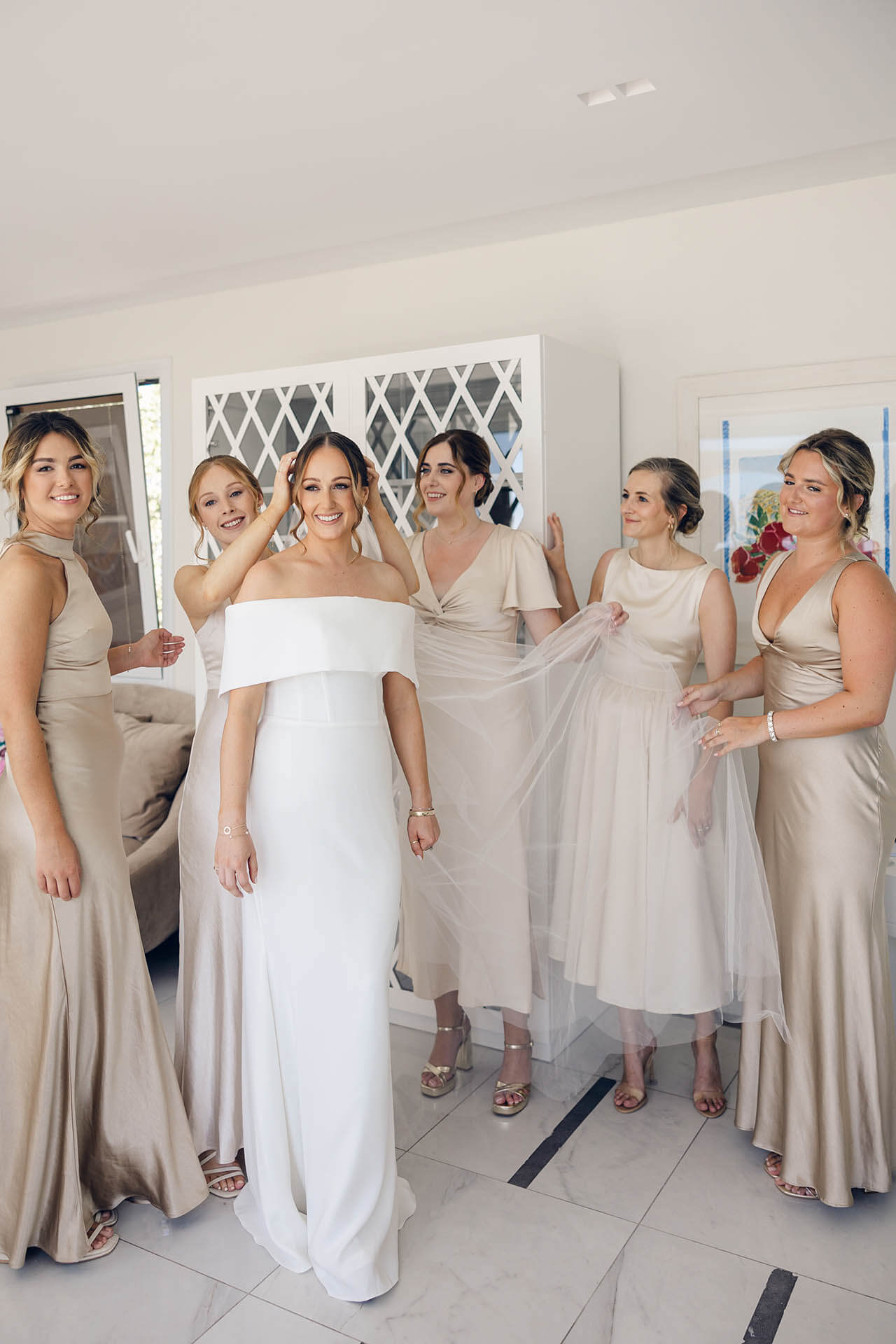 Meaningful Gift Ideas Your Best Man and Maid of Honor Will Truly Treasure
