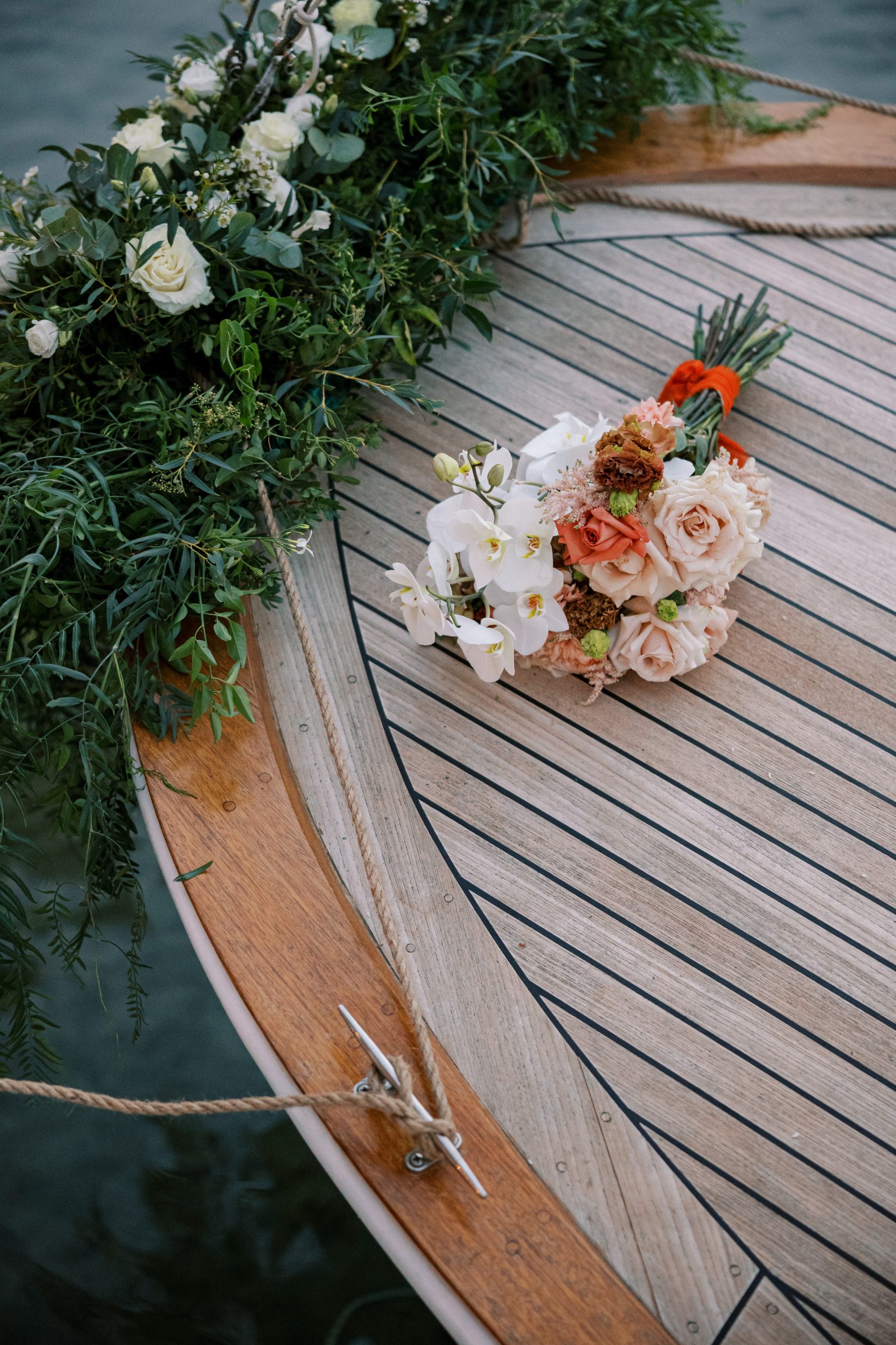 how to create wedding content - wedding bouquet - Marvellous Wedding